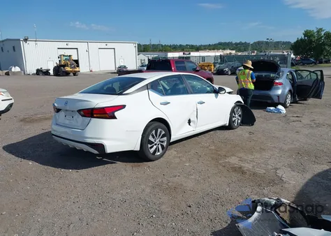 2022 Nissan Altima S Fwd из США, поврежденный, VIN 1N4BL4BV4NN378841